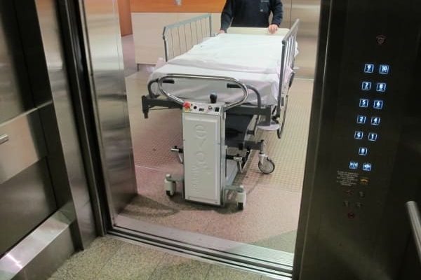 مصاعد مستشفيات مصاعد مستشفيات